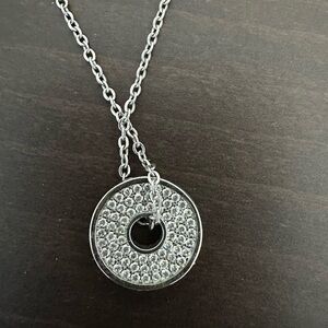 Elegant Silver Pendant Necklace